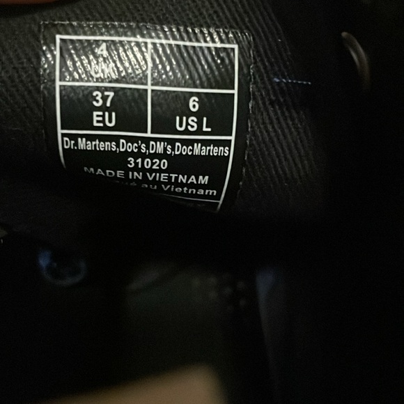 Dr. Martens Womens Vegan 1460 - Picture 8 of 9